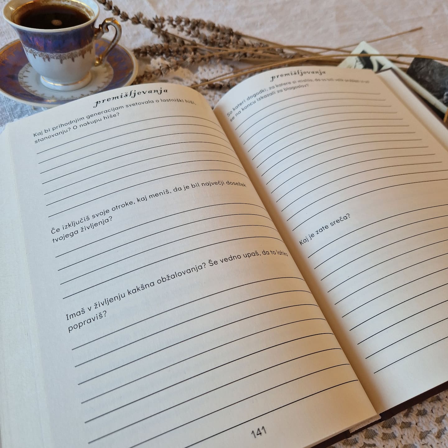 Babica, naj bo tvoja zgodba večna